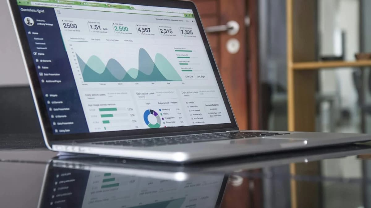 Tableau de bord et panel de gestion pour revendeur IPTV professionnel en France